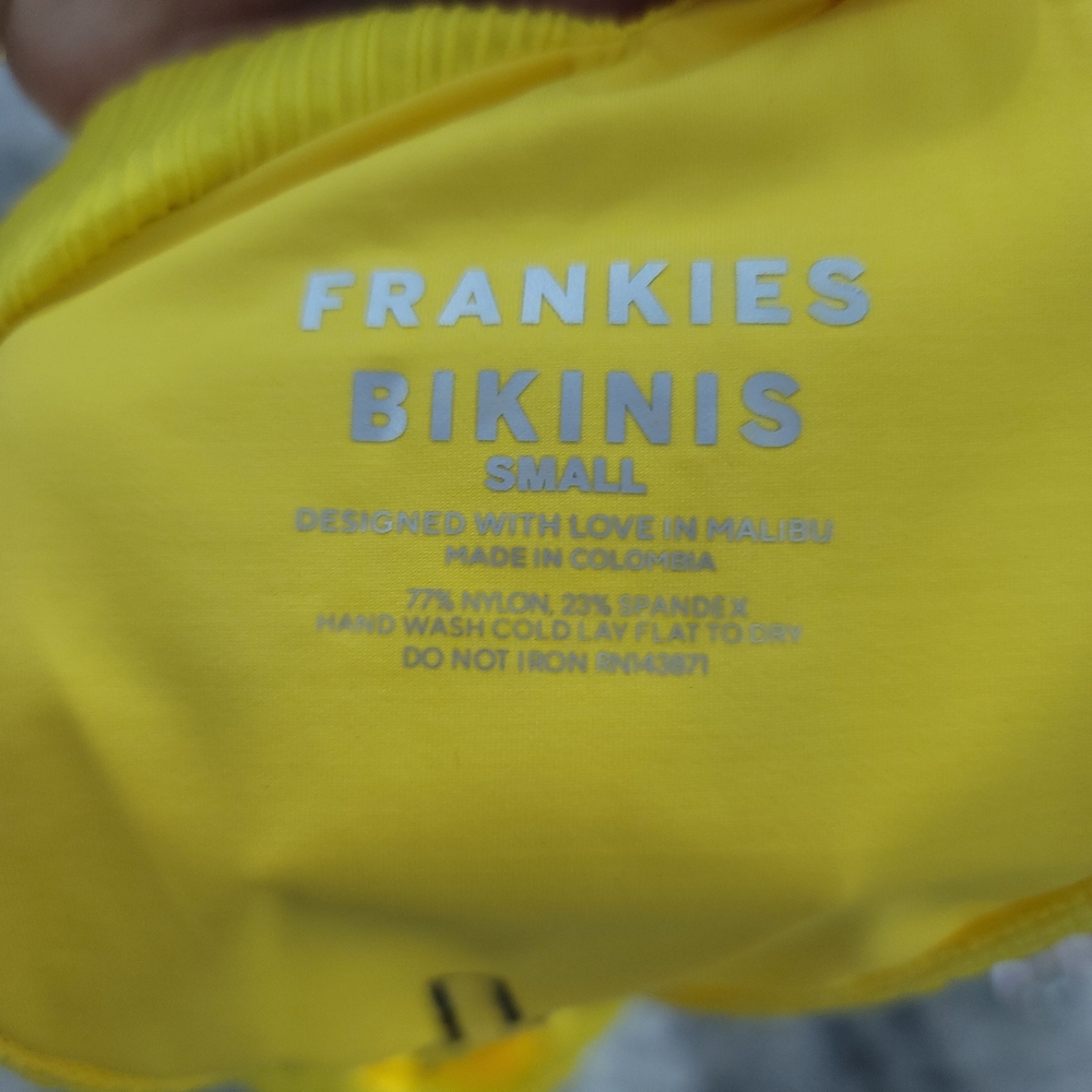 NEW FRANKIES BIKINIS Enzo Cheeky Bottoms And Dallas Top Set Size SMALL - Picture 9 of 14